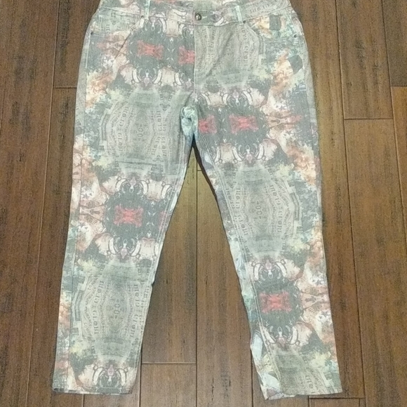 2 Pair Pants Size 24 - Picture 2 of 8